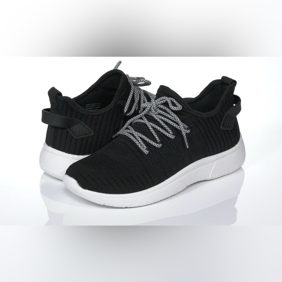 Blondo Women’s Kamie Waterproof Sneakers in Black/Grey in size 6.5 - Picture 1 of 7